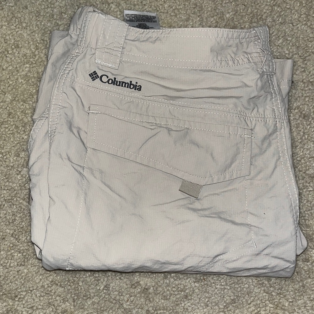 Columbia shorts size 30
